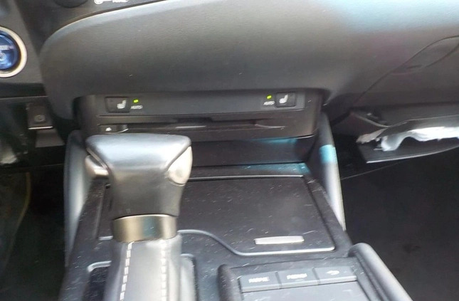 Lexus ES cena 82900 przebieg: 149758, rok produkcji 2020 z Łosice małe 407